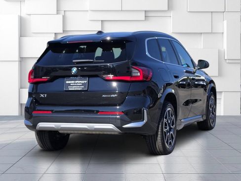Used 2025 BMW X1 xDrive28i w/ Convenience Package AWD/4WD image 8