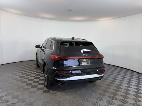 Certified 2025 Audi Q5 Premium Plus w/ Premium Plus image 8