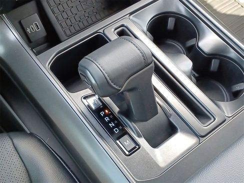 New 2025 Ford F150 Lariat w/ FX4 Off-Road Package image 15