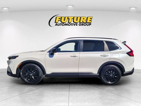 Used 2025 Honda CR-V Sport image 6