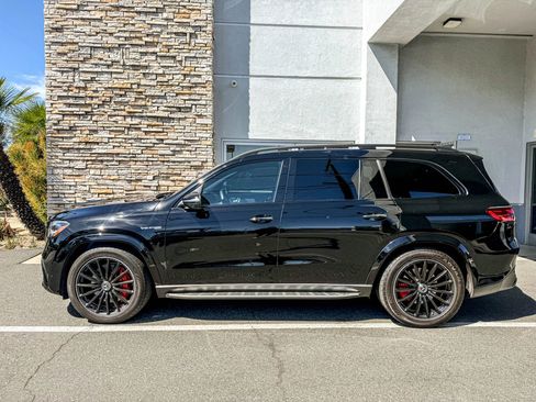 Used 2024 Mercedes-Benz GLS 63 AMG 4MATIC image 13