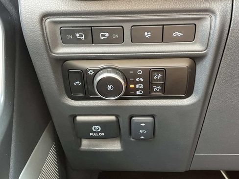 Used 2024 Ford F150 Raptor AWD/4WD image 19