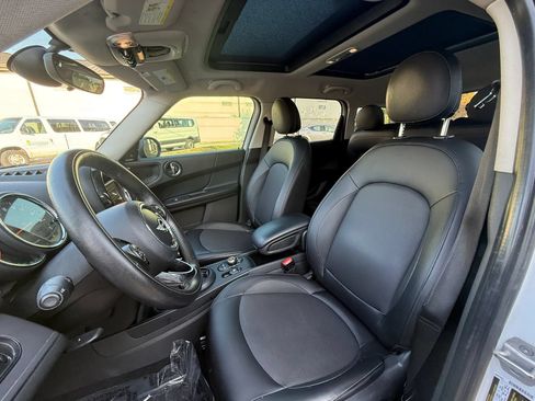 Used 2018 MINI Cooper Countryman FWD image 10