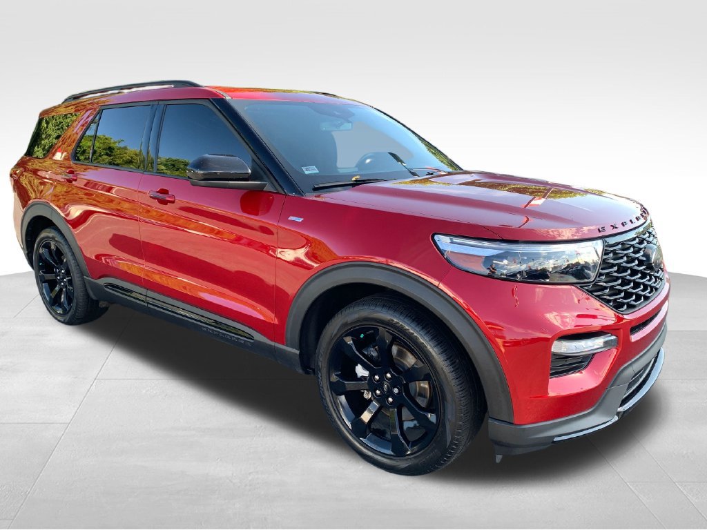 Used 2024 Ford Explorer ST-Line w/ Class IV Trailer Tow Package RWD image 9
