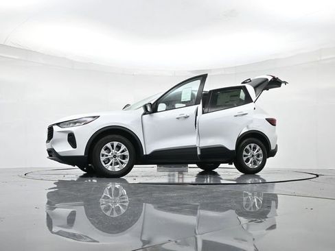 New 2026 Ford Escape Active image 48