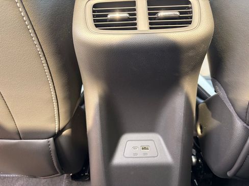 Used 2026 Buick Envision Sport Touring AWD/4WD image 18