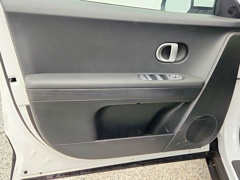 Used 2024 Hyundai Ioniq 5 SE image 10
