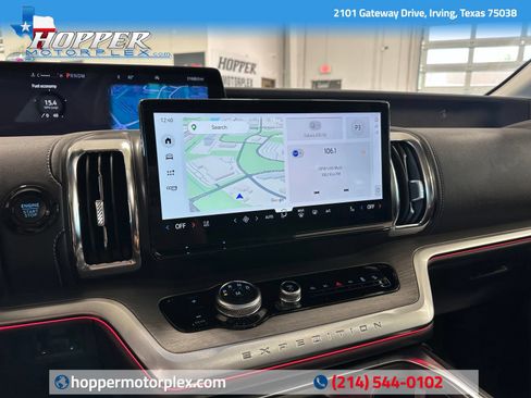 Used 2025 Ford Expedition Platinum AWD/4WD image 28