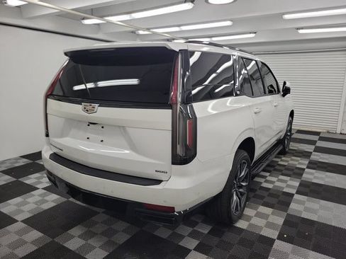 Used 2021 Cadillac Escalade Sport RWD image 6
