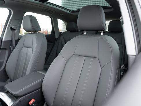 Certified 2025 Audi Q5 Premium Plus w/ Premium Plus image 22