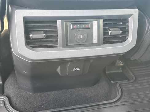 Used 2025 Ford F350 Lariat AWD/4WD image 20