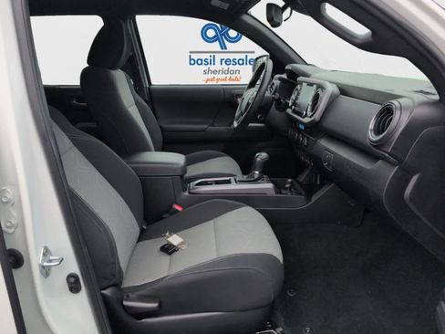 Used 2023 Toyota Tacoma TRD Sport image 20