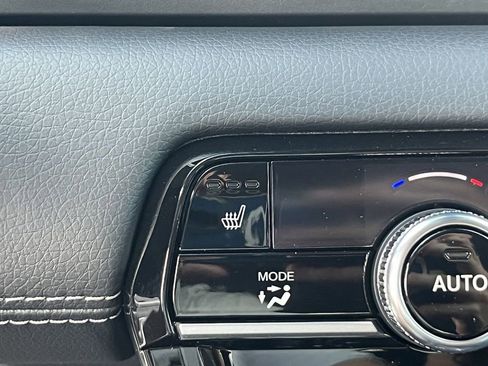 New 2025 Honda Pilot EX-L image 16