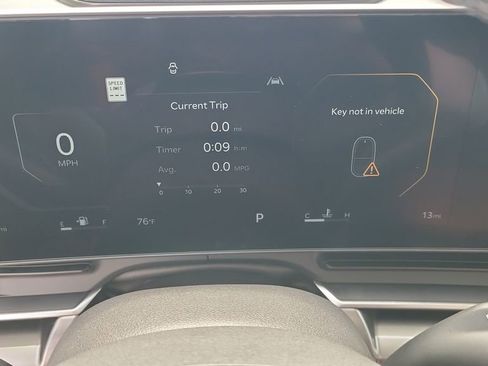 New 2026 Kia Carnival SX Prestige FWD image 25