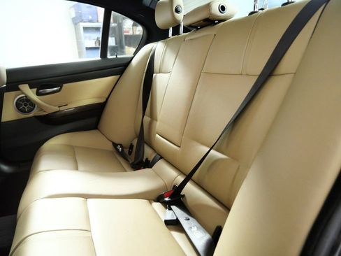 Used 2009 BMW M3 Sedan RWD image 14