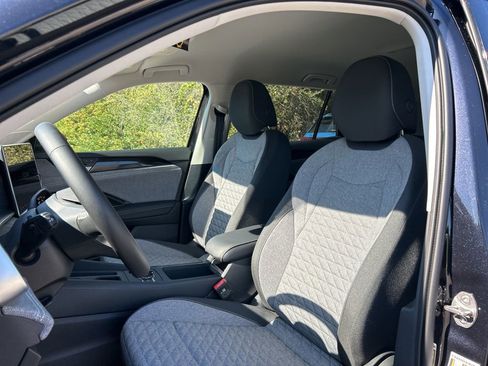 New 2026 Volkswagen Tiguan S image 19