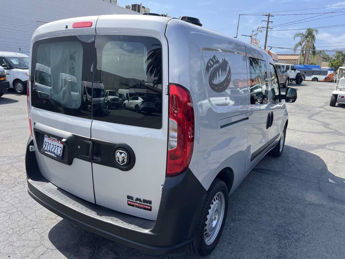 Used 2019 RAM ProMaster City Tradesman FWD image 7