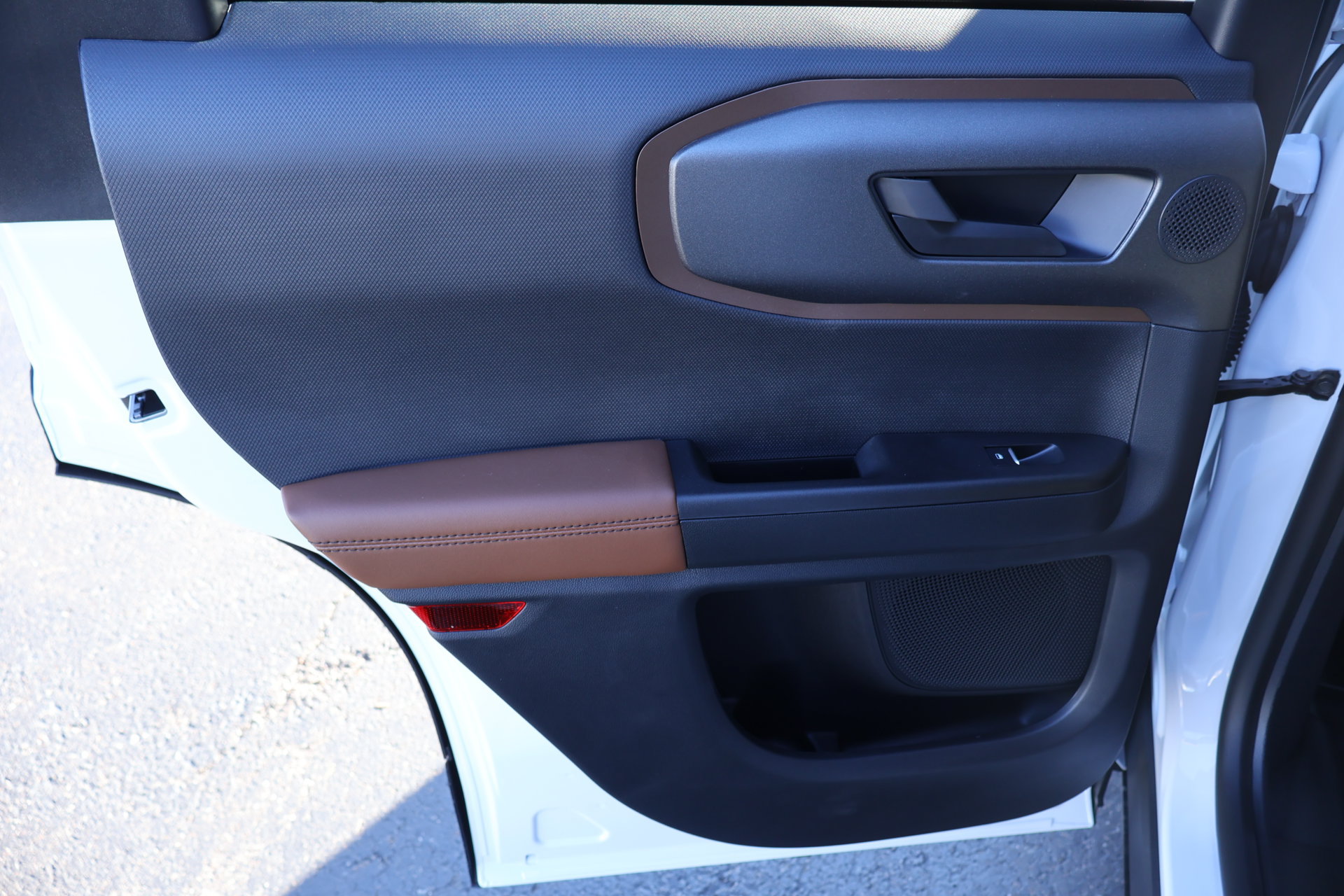 New 2026 Ford Bronco Sport Outer Banks w/ Outer Banks Tech Package+ AWD/4WD image 18
