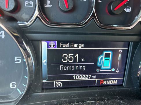 Used 2015 Chevrolet Tahoe LTZ AWD/4WD image 26