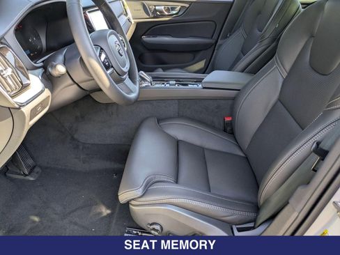 New 2026 Volvo V60 B5 Cross Country Ultra w/ Protection Package Premier AWD/4WD image 10