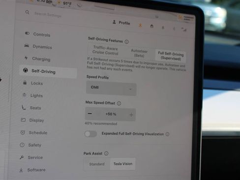 Used 2022 Tesla Model 3 Long Range AWD/4WD image 14