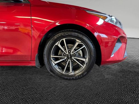 Certified 2023 Kia Forte LXS FWD image 11