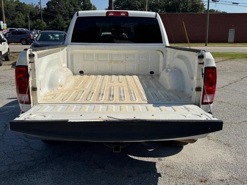 Used 2021 RAM 1500 Tradesman w/ Tradesman SXT Package RWD image 10