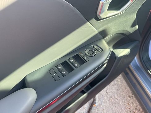New 2025 Kia K4 LXS image 20