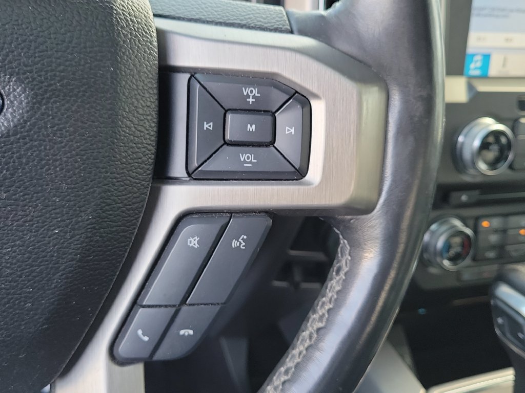 Used 2017 Ford F150 Platinum w/ Equipment Group 701A Luxury AWD/4WD image 10