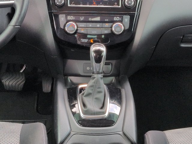 Used 2021 Nissan Rogue Sport SV FWD image 20
