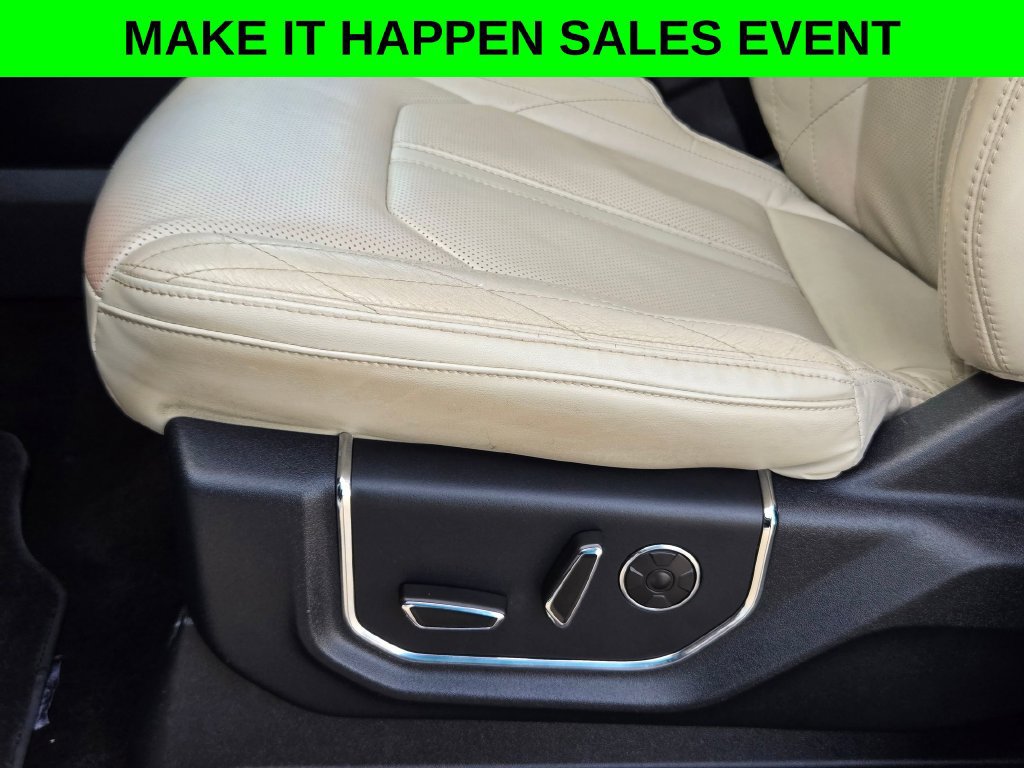 Used 2021 Ford Expedition Platinum RWD image 14