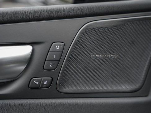 New 2026 Volvo XC60 B5 Plus w/ Protection Package Premier image 35