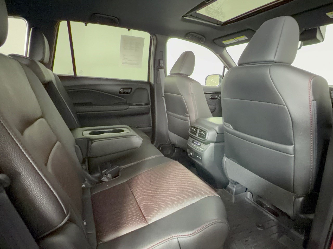 Certified 2024 Honda Passport Black Edition image 29