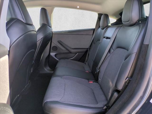 Used 2026 Tesla Model Y 2WD image 19