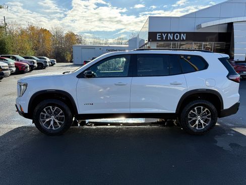 New 2026 GMC Acadia AT4 image 2