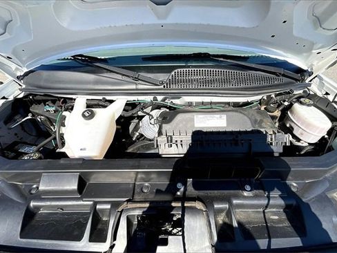 Used 2022 Chevrolet Express 3500 Extended w/ Driver Convenience Package image 25