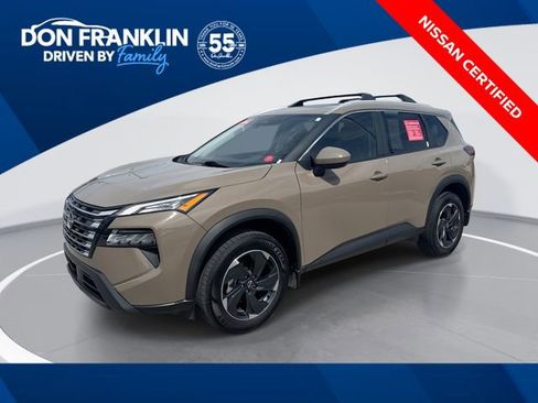 Certified 2024 Nissan Rogue SV w/ SV Premium Package AWD/4WD image 1
