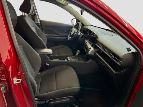 Used 2024 Hyundai Kona SEL image 32