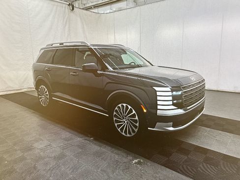Used 2026 Hyundai Palisade Calligraphy AWD/4WD image 5