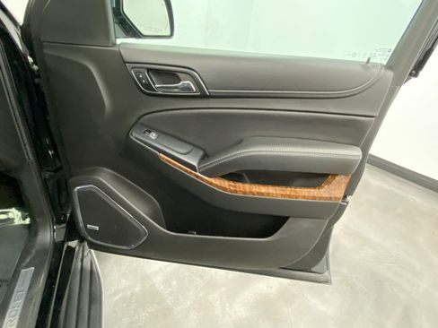 Used 2018 Chevrolet Tahoe Premier AWD/4WD image 45