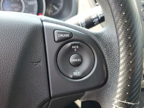 Used 2015 Honda CR-V LX image 12