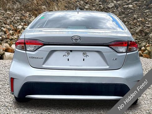 Used 2021 Toyota Corolla LE FWD image 4