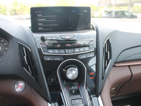 Used 2022 Acura RDX FWD w/ Technology Package image 11