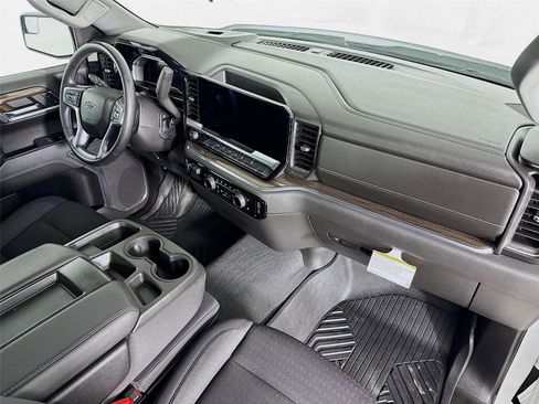 Used 2023 Chevrolet Silverado 1500 RST w/ Z71 Off-Road Package image 28