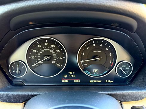 Used 2018 BMW 330e image 35