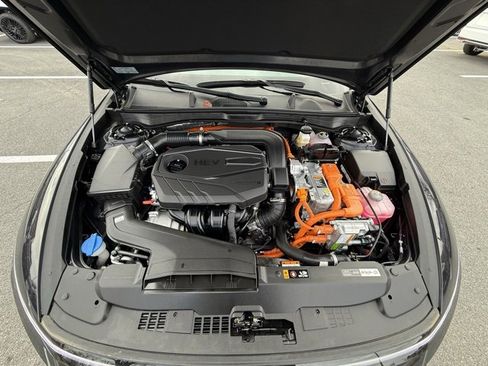 Certified 2025 Hyundai Sonata SEL image 11