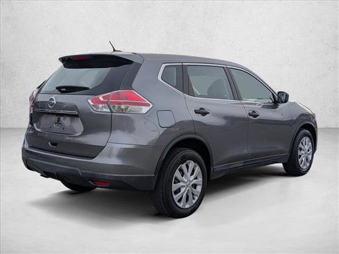 Used 2016 Nissan Rogue S image 5