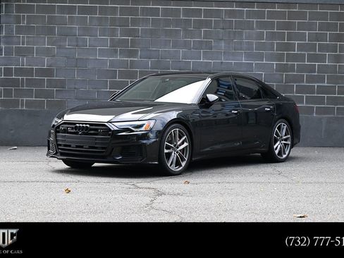 Used 2021 Audi S6 Premium Plus w/ S Sport Package AWD/4WD image 1