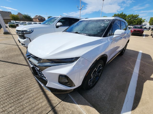 Used 2019 Chevrolet Blazer RS w/ LPO, Roadside Safety Package FWD image 3