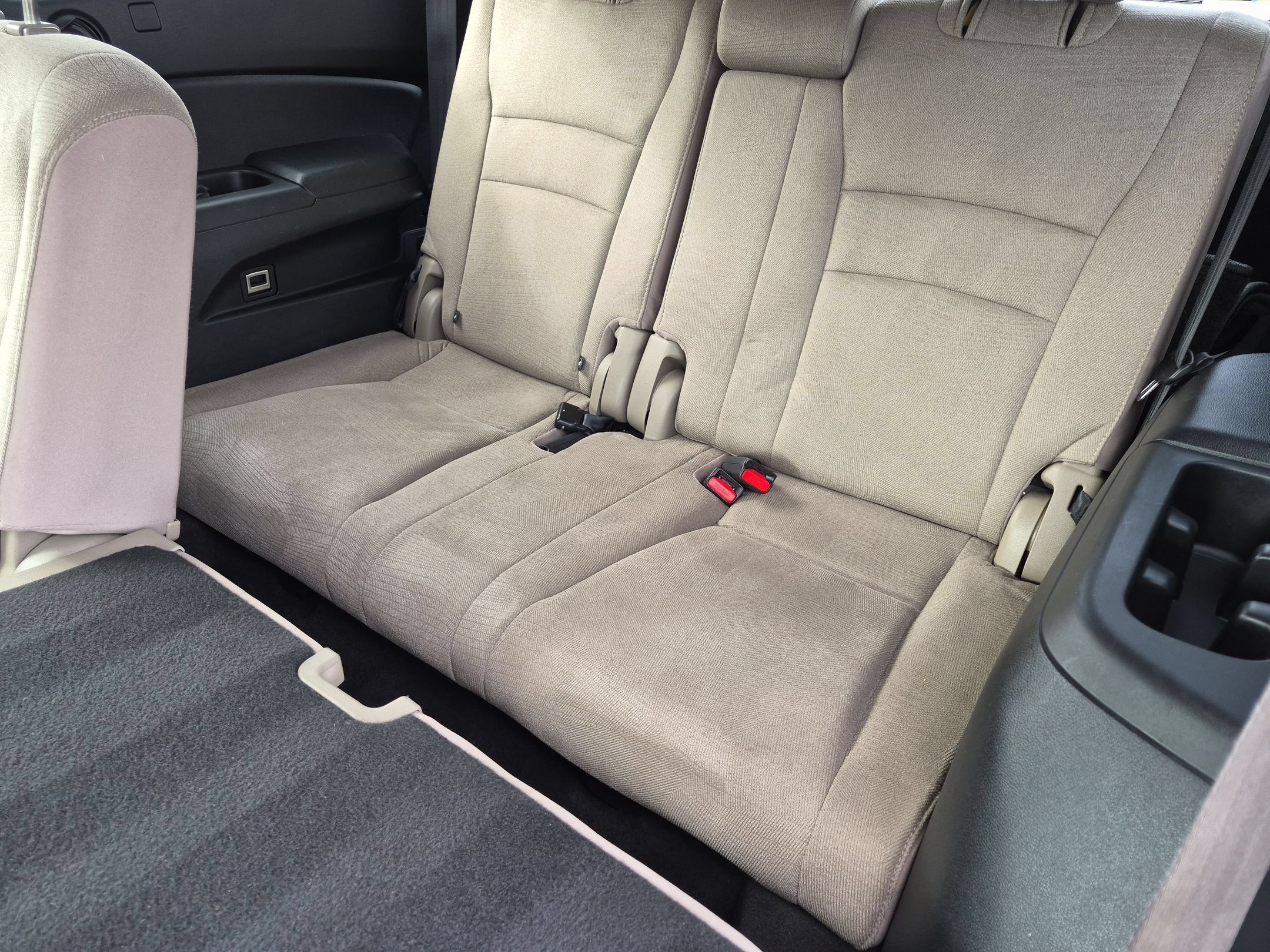 Used 2016 Honda Pilot LX image 22